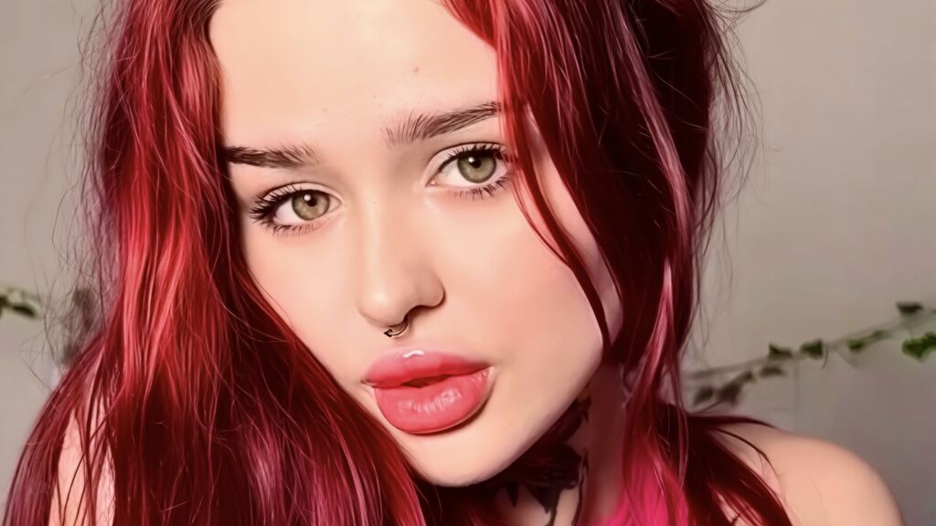 RozieRed Live Cam on LiveJasmin