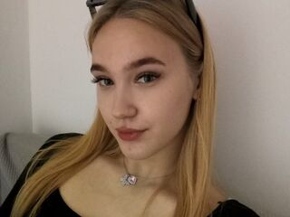 ElwineByfield Chaturbate live cam girls