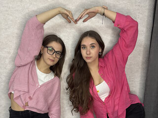 MargaretVicki Porn Show