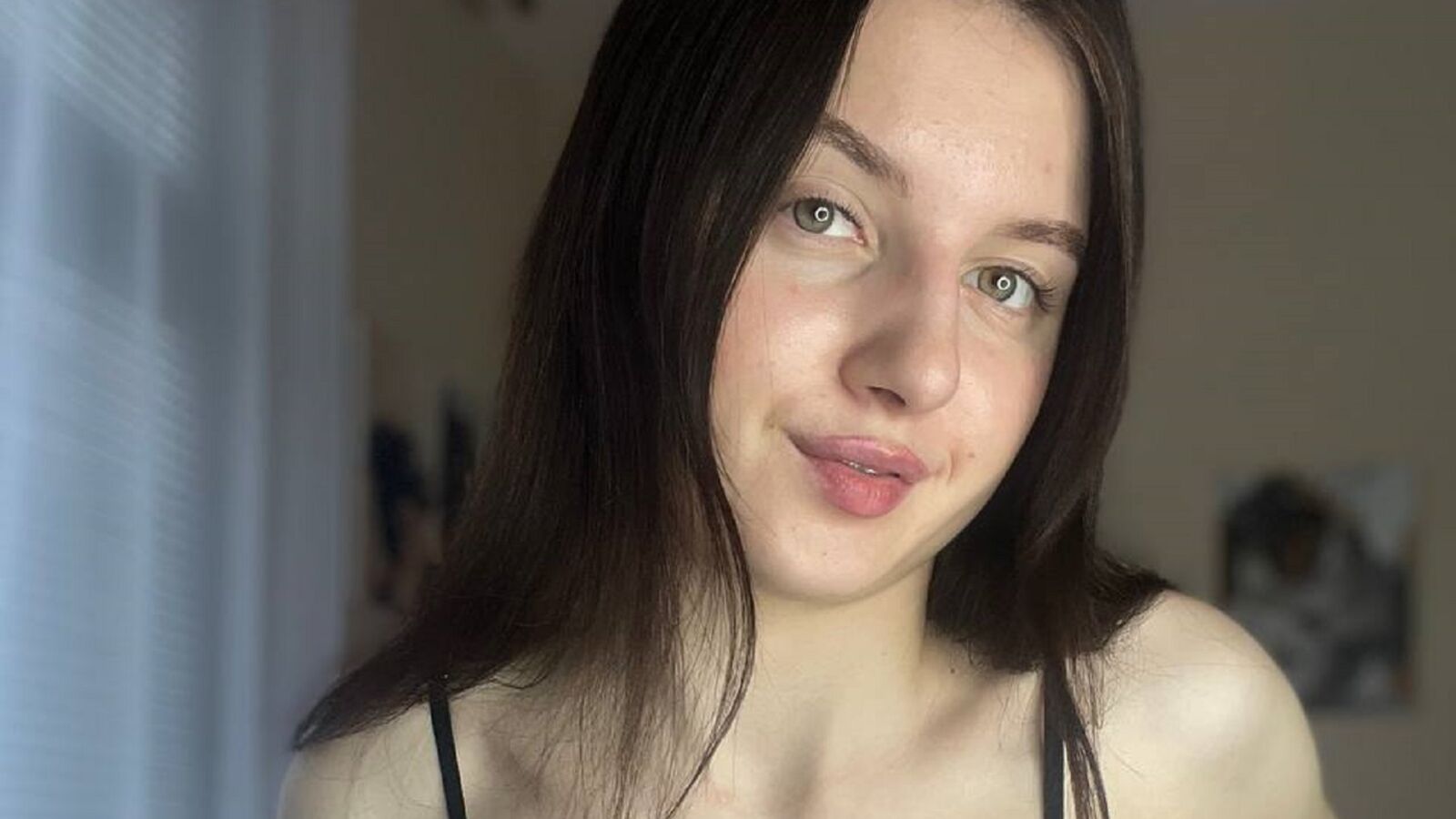 LillianaGeno glamour portrait
