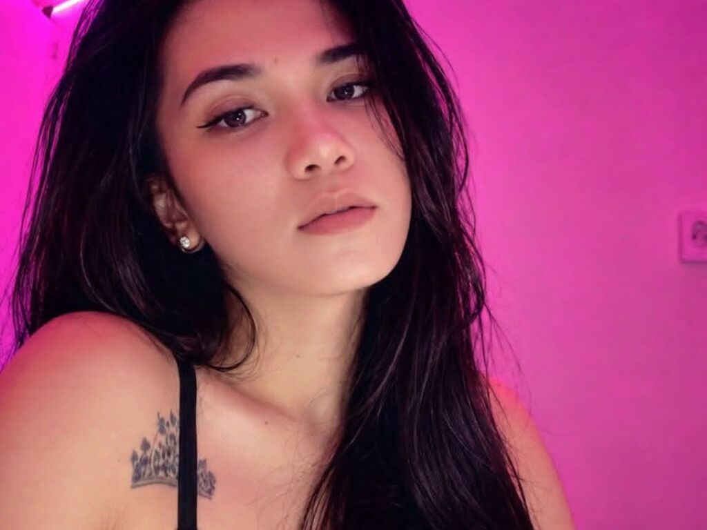 ThaniaStewart LiveJasmin webcam model photo