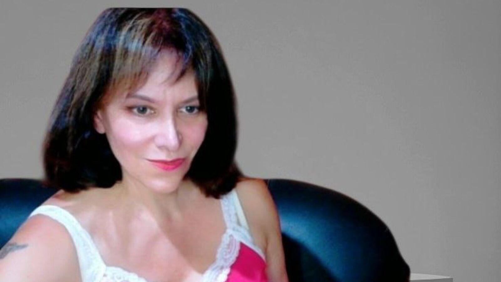 SamiraRouge erotic portrait