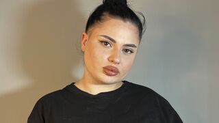 Free Nude ConstanceEglin