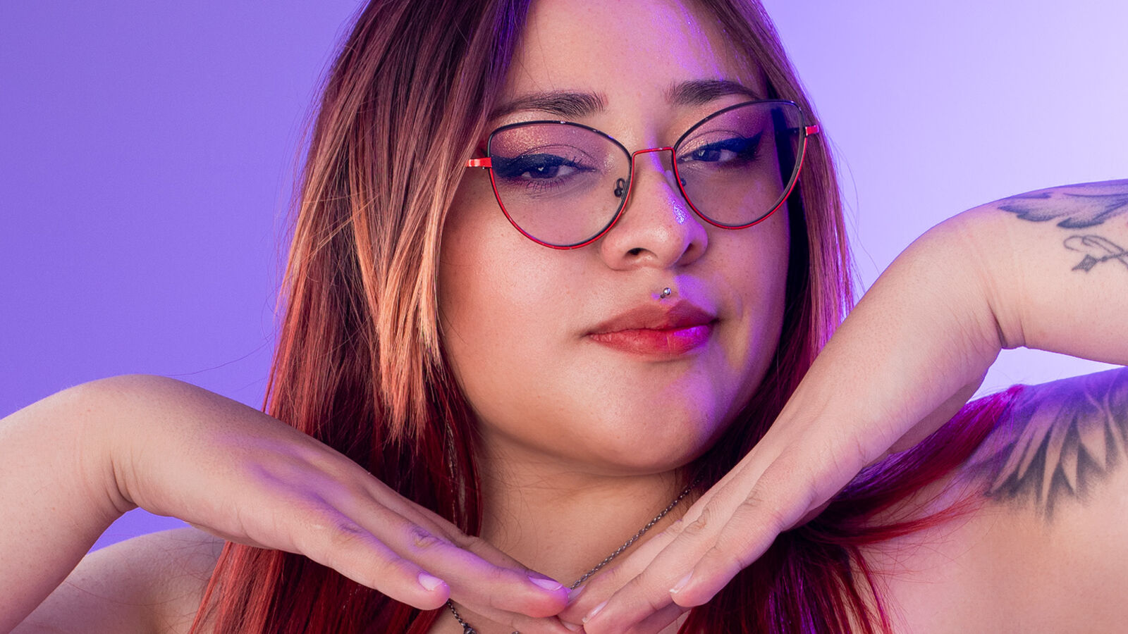 DakotaWrim erotic portrait
