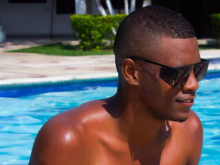 GaySexTotal.com Maximo Beaumont