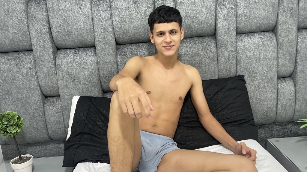 JackEmilio Live Cam and Profile on UnifiedCams