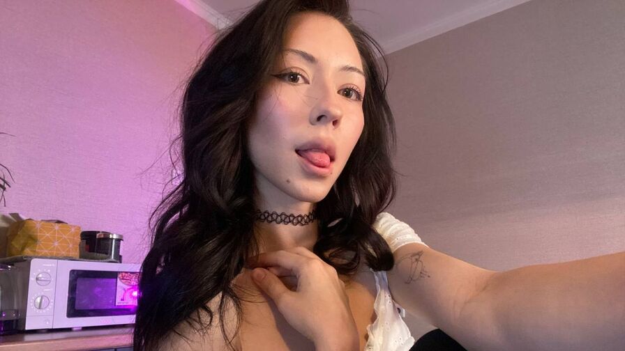 See AbigailBeaut’s Cam Show Now