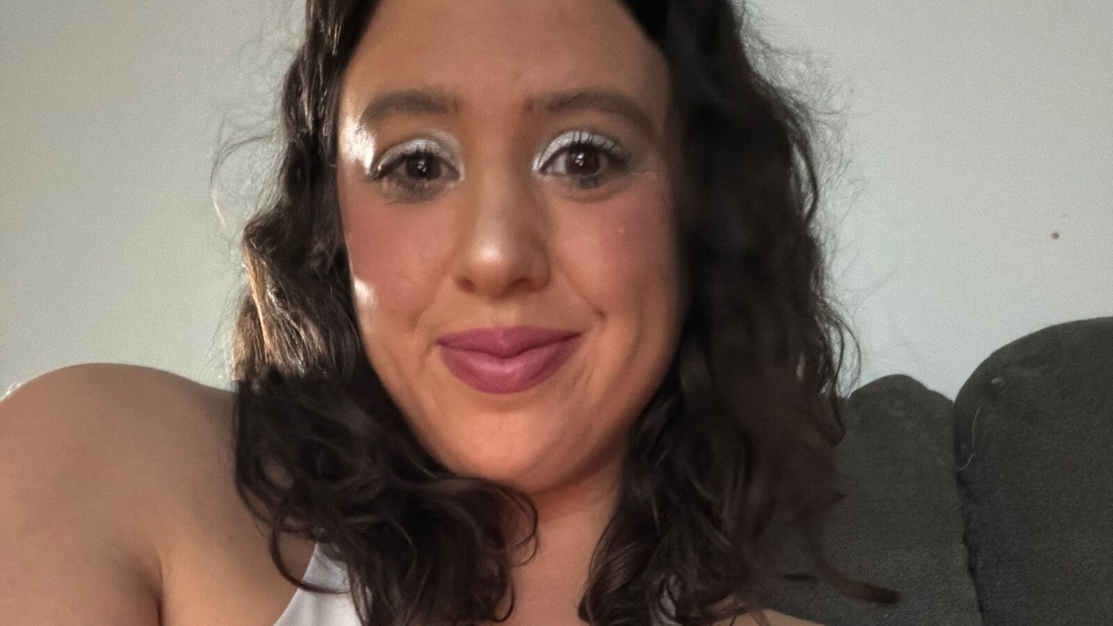 AuroraGraham erotic portrait