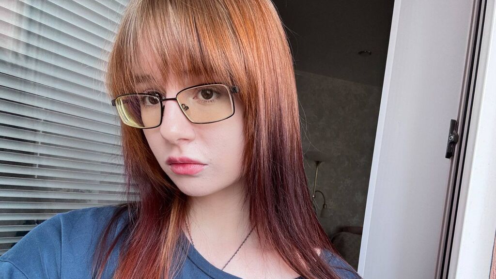 Statistics of KiraAzata cam girl at GirlsOfJasmin