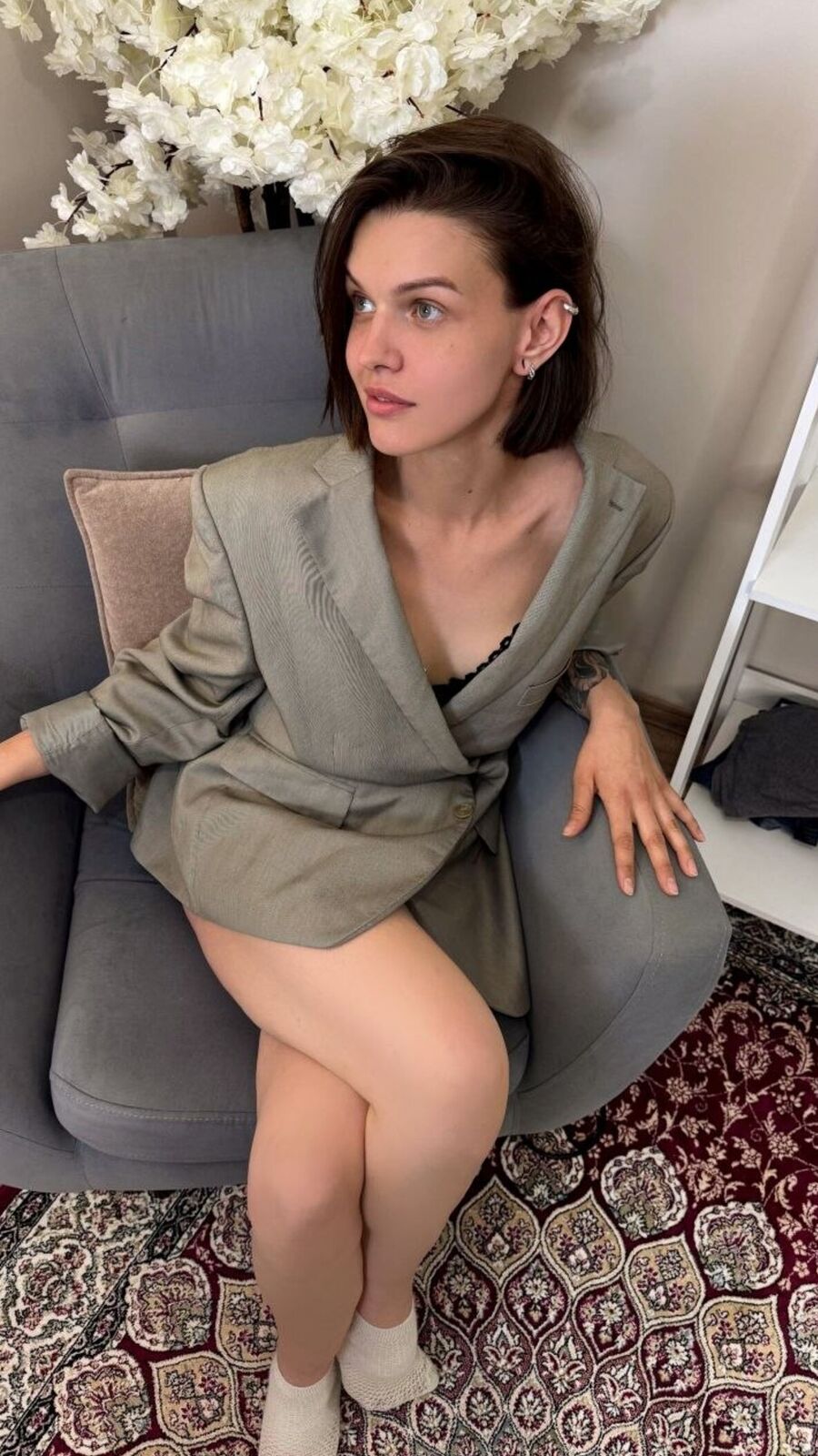 HaileyFlyn glamour portrait