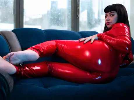 Chat with CarlaPhoenix