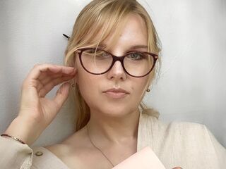 adult video cam LinaTyche