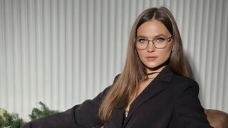 VeronicaKeat LiveJasmin girl member chat profile