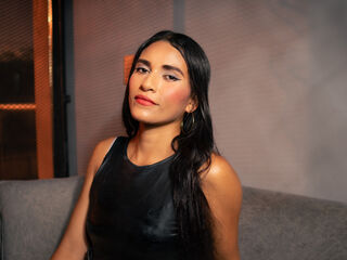 LisaBahamon Live Cam Model