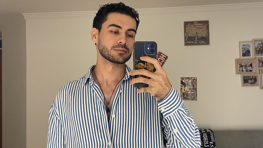 DiegoHill webcam show