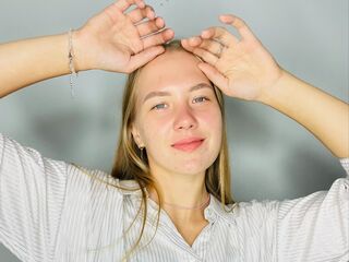 BertaTurro Porn Show
