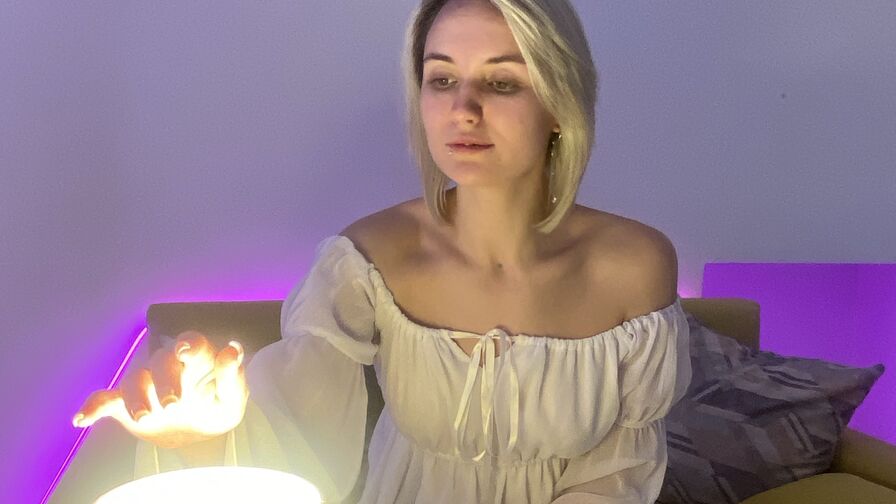 Live Sex Chat with MinnaBucek