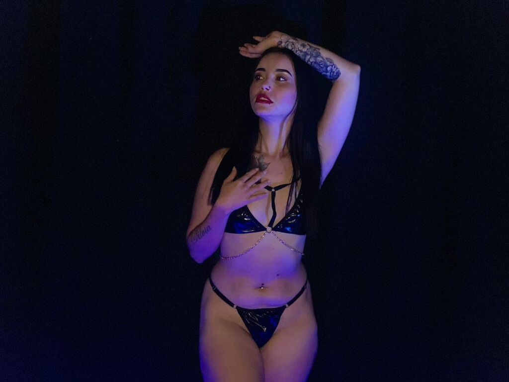 MeganLacey's live cam